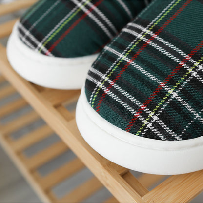 Chaussons Pluffi – Édition Plaid
